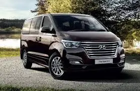 Sewa Mobil Hyundai H1 Royale